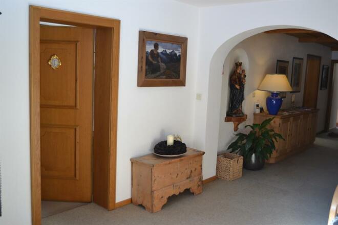 Hausgang zu den Zimmern