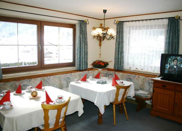 Aufenthaltsraum 2 Haus Alpenblick