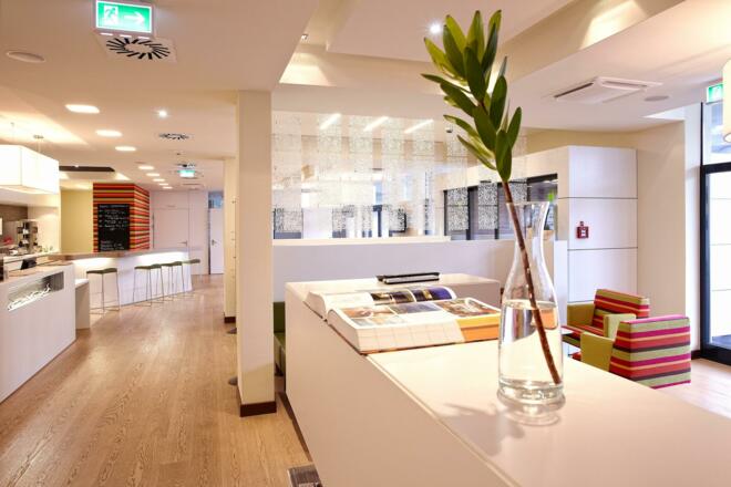 Design Hotel Harry`s Home Linz Lobby