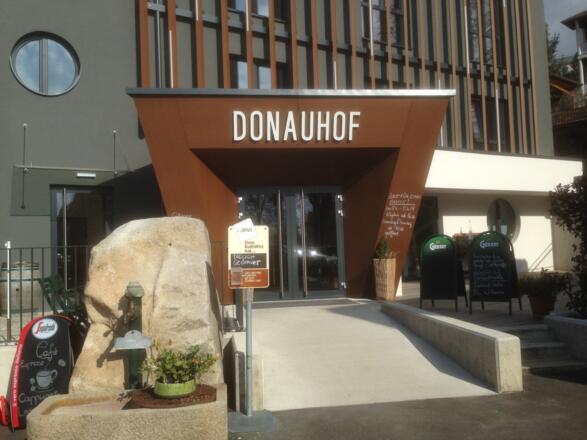 Eingang Donauhof