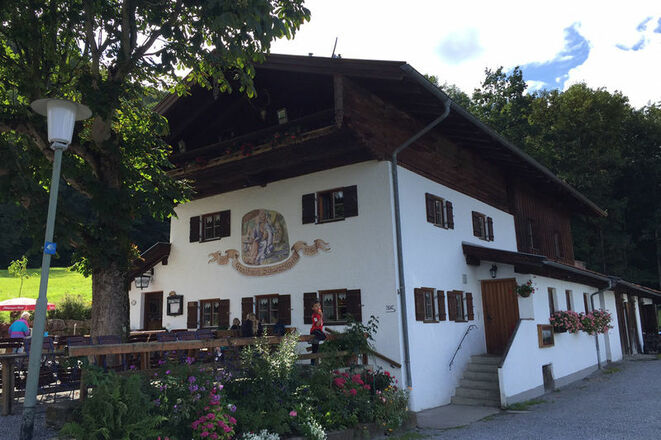 Gasthaus Schwarzlack bei der Kirche