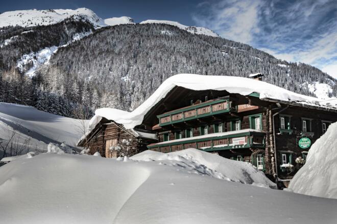 Altes_Holzhaus_Winter_klein1