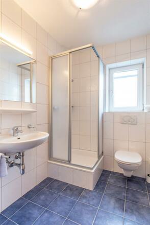 Appartement 2 und 4 Badezimmer