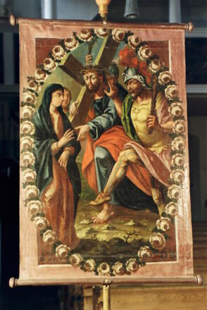 Rosenkranzbruderschaftsfahne aus dem Jahr 1768 (in seiner Art einmaliges Exponat im Gebiet Deutschland).