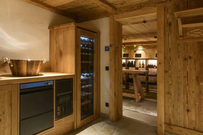 Gauertal Vorraum zum hauseigenen Weinkeller