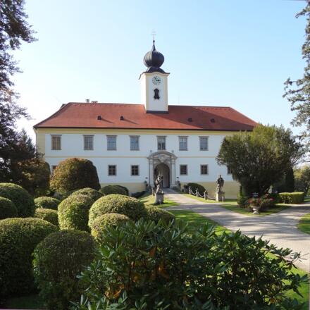 Schloss Altenhof