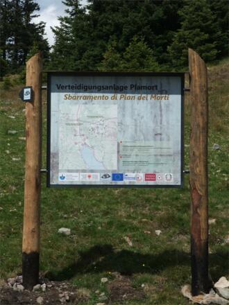 Infotafel in Plamort