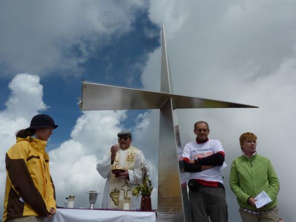 Der Gipfelgottesdienst im August 2009.