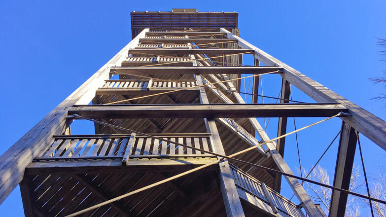 Aussichtswarte am Göblberg (801 m)