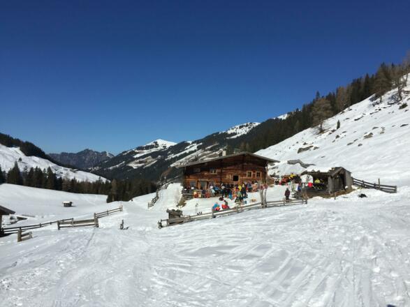 Faulbaumgartenalm Schnee
