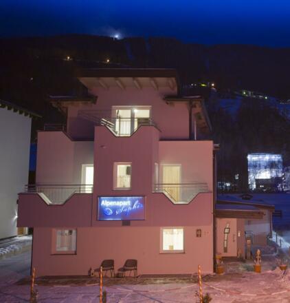 Winteransicht bei Nacht