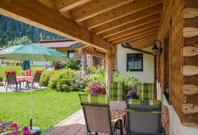 Chalet 15 mit Terrasse