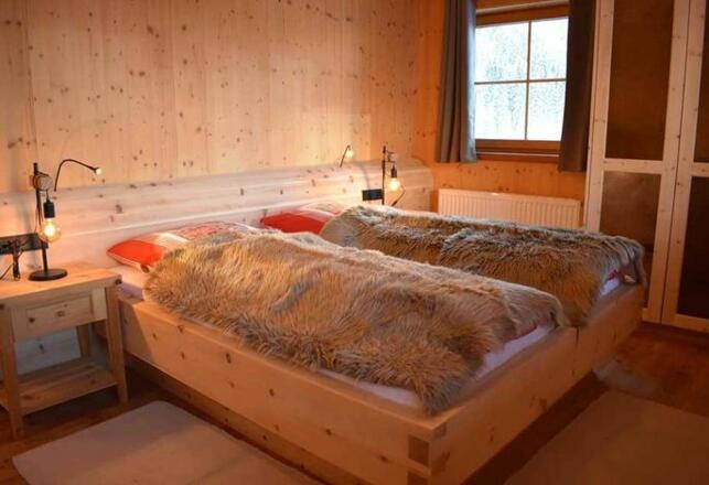 Zirbenschlafzimmer in Vefa´s Suite