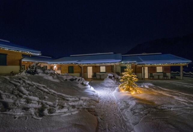 Weihnachtszeit im Almdorf Tirol