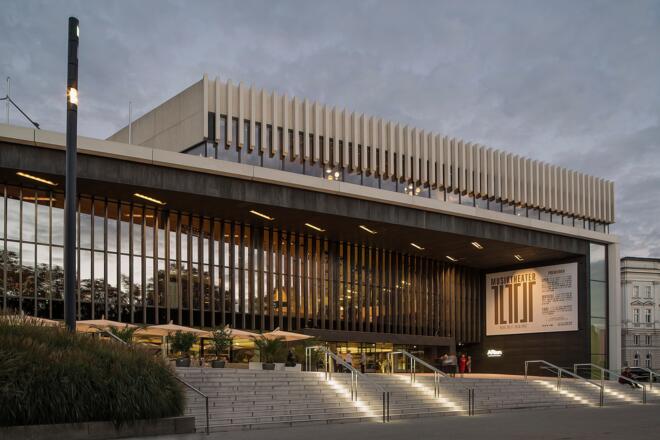 musiktheater-au-enaufnahme_copy-peter-philipp