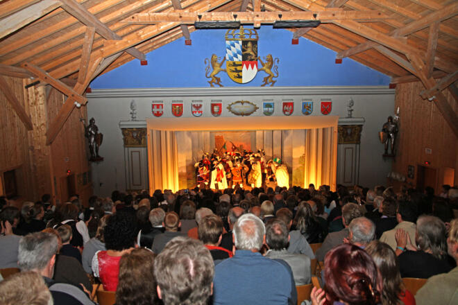 Ritterschauspiele Kiefersfelden im ältesten Volkstheater Deutschlands - Theaterhaus