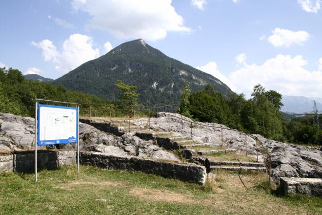 Infotafel am Gletscherschliff
