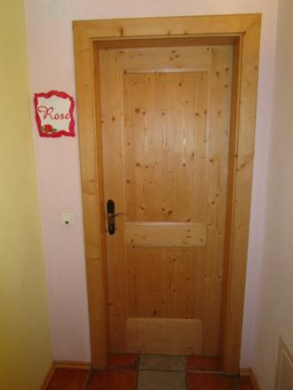 Ferienwohnung Rose, 5-7 Personen (3 Schlafzimmer)