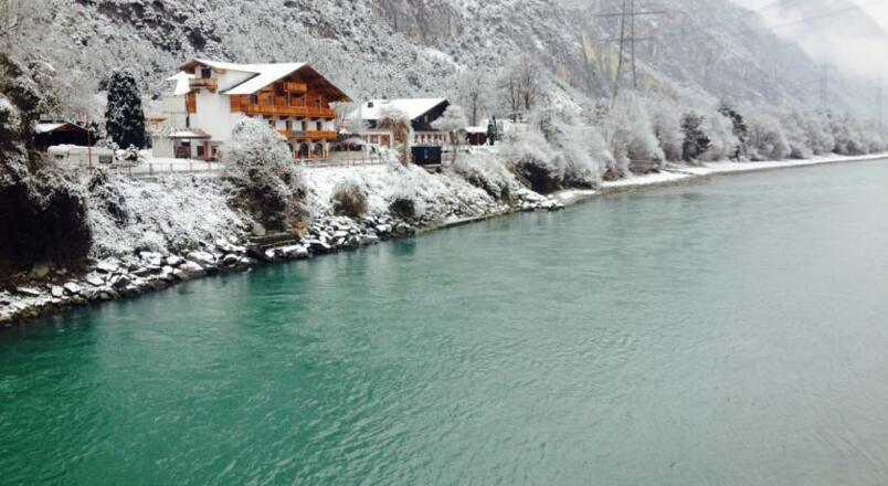 Raftingalm direkt am Inn