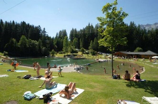 Idyllisches Waldbad in Lungötz