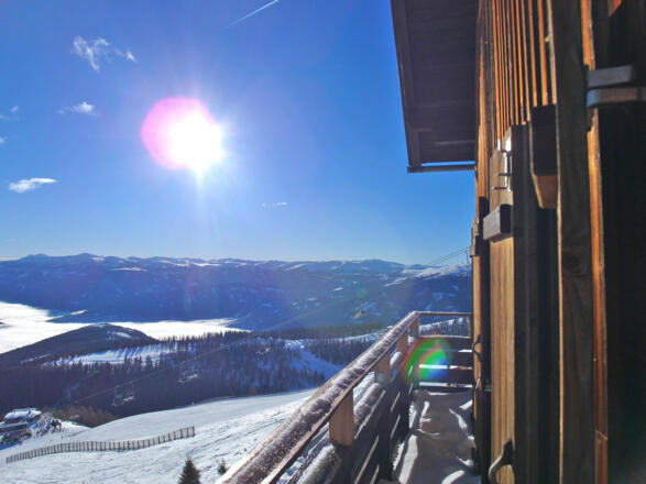 Genieße die Morgensonne bei einer Übernachtung auf der Speiereckhütte des ÖTK