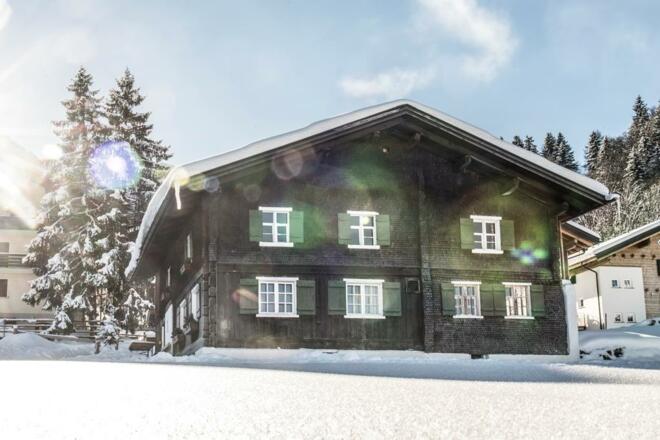 Alts Schualhüsli Winter