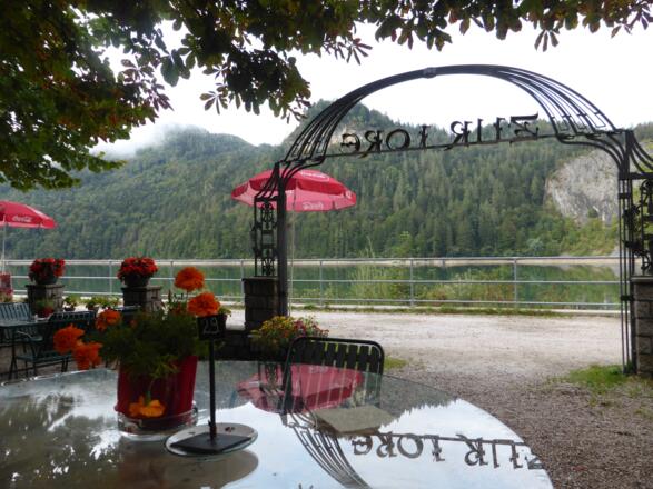 Wirtshaus &quot;Zur Lore&quot; am Schwarzensee