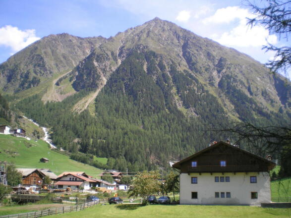 Tiroler Hütte mit Winnebachseespitze