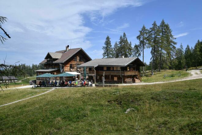 Berggasthof - Holzalm