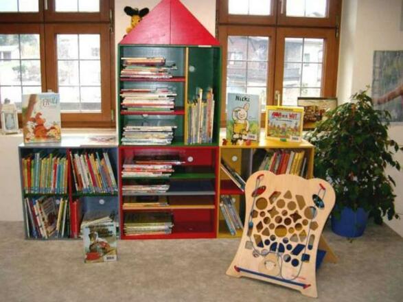 Bücherei Schönberg 2