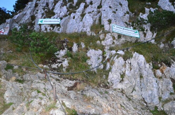 die deutliche Beschilderung