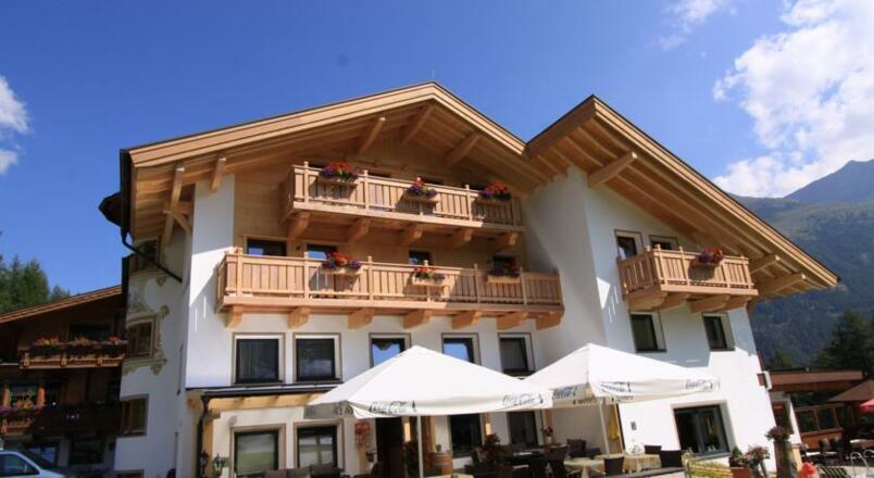 Waldesruh mit Terrasse