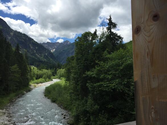 Höflerbrücke mit Blick Richtung Baad
