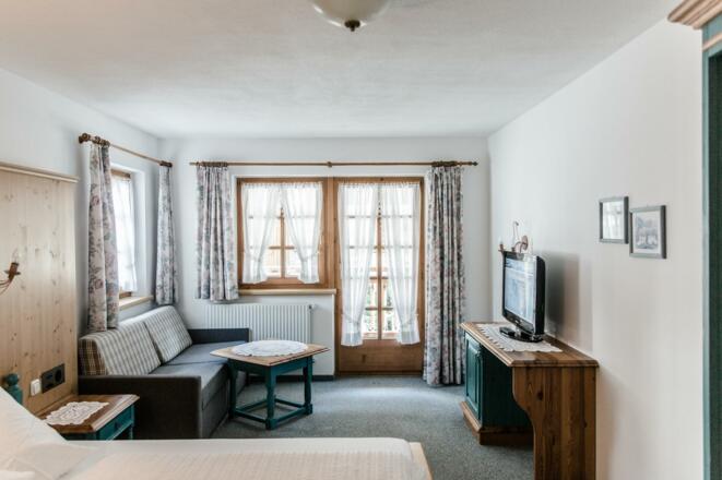 Zimmer mit Schlafsofa