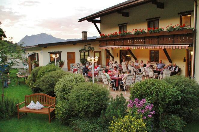 Grillabend auf unserer Terrasse