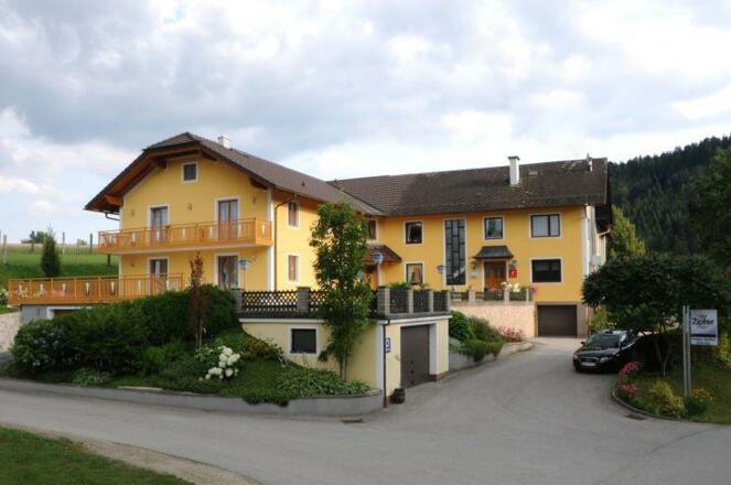 Pension Gasthof Silvia