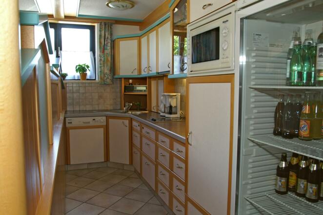 Küche im Frühstücksraum