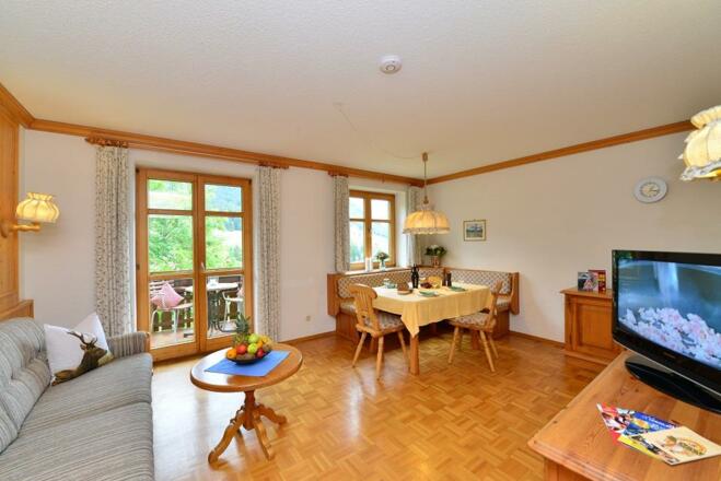 Wohnzimmer 3-Raum-Wohnung