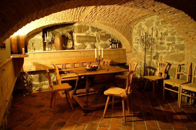 Historischer Gewölbeweinkeller