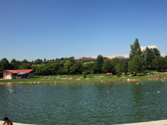 Badesee in 300 m Entfernung