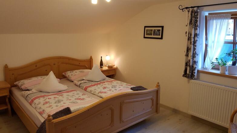 Schlafzimmer II