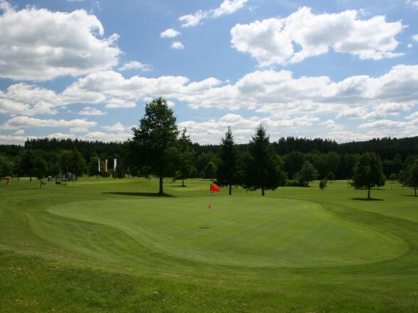 Die wunderschöne 24-Loch-Golfanlage