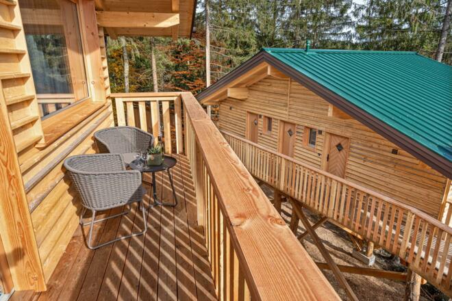 Balkon der neuen Baumhotels