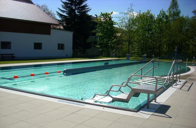 Beheiztes Freibad
