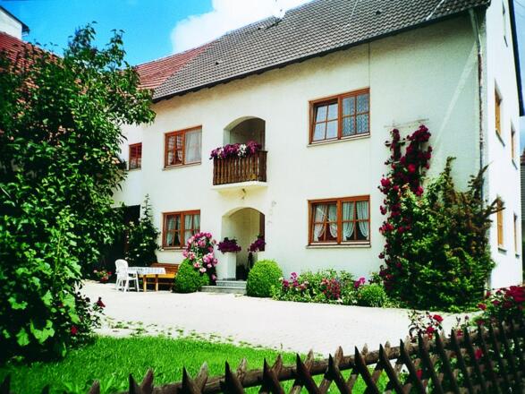 Ferienhof Kramschuster in Aiglsbach im Hopfenland Hallertau