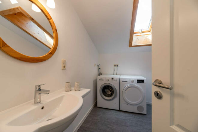 Waschmaschine und Trockner