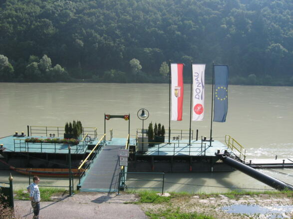 Schiffsanlegestelle Engelhartszell II