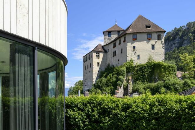 Schattenburg und Montforthaus