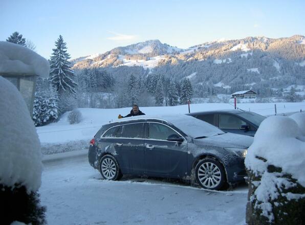 Winterfreuden am Morgen. Auto
