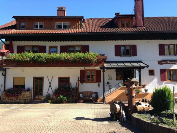 Pension Tannenhof - Urlaub in Fischen im Allgäu